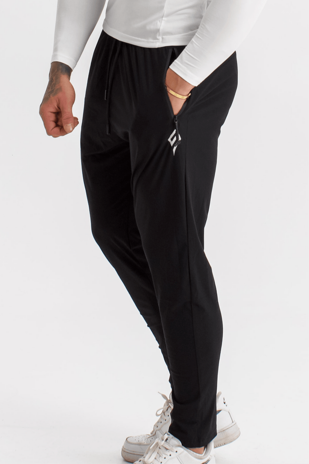 The Momentum Joggers - Sigma - 
