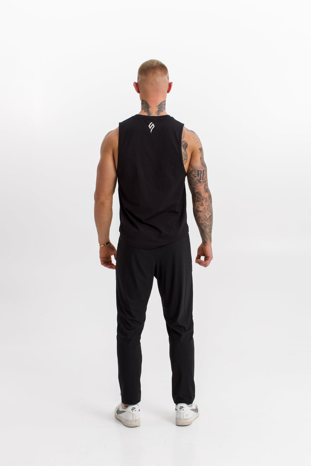 The Relaxed Tank - Sigma - 