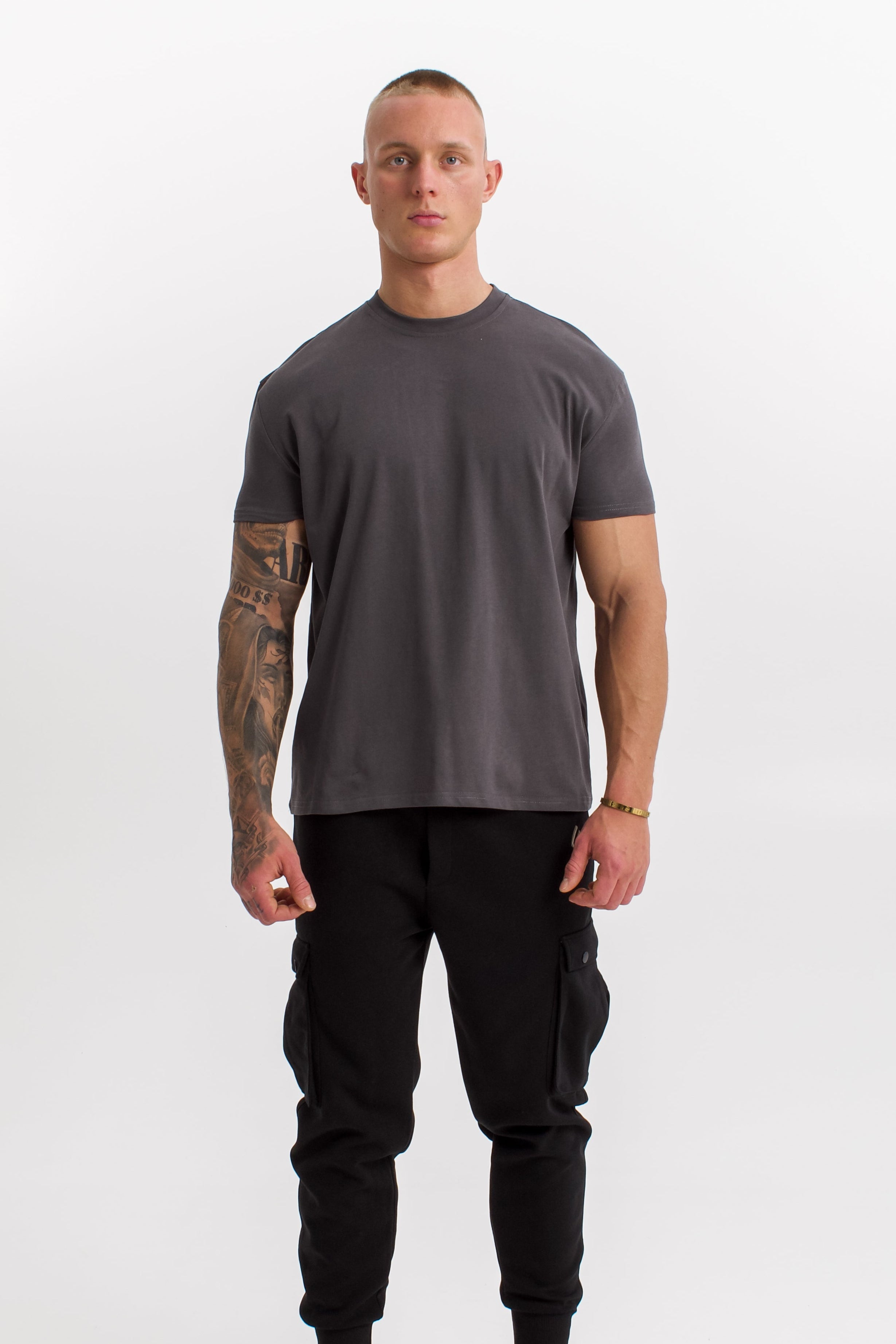 The Tailored Tee - Sigma - 